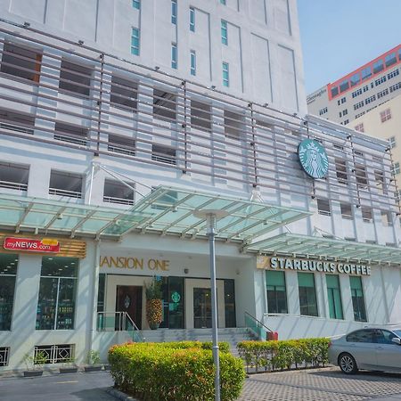 Mansion One Service Apartment George Town Dış mekan fotoğraf