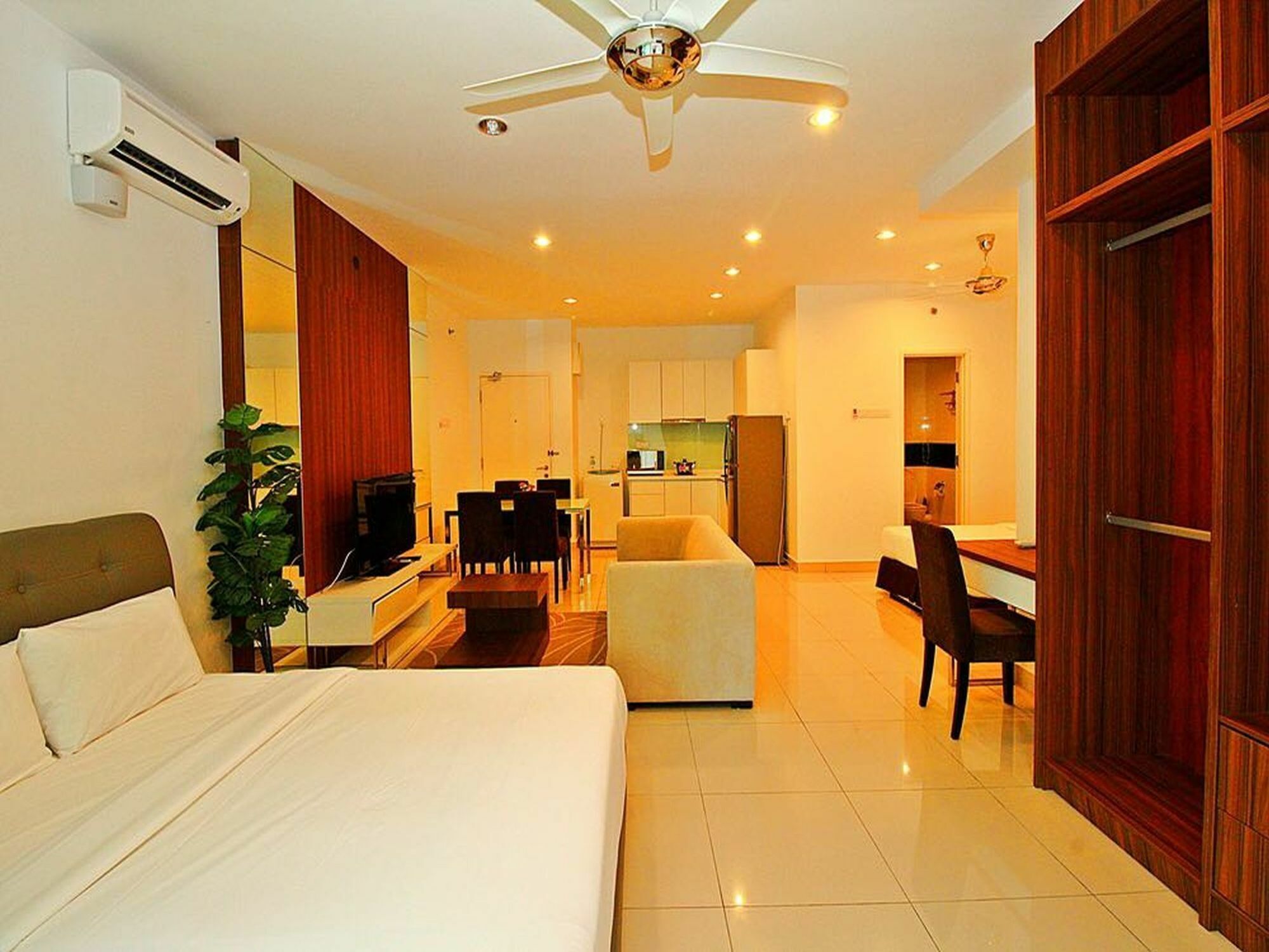 Mansion One Service Apartment George Town Dış mekan fotoğraf