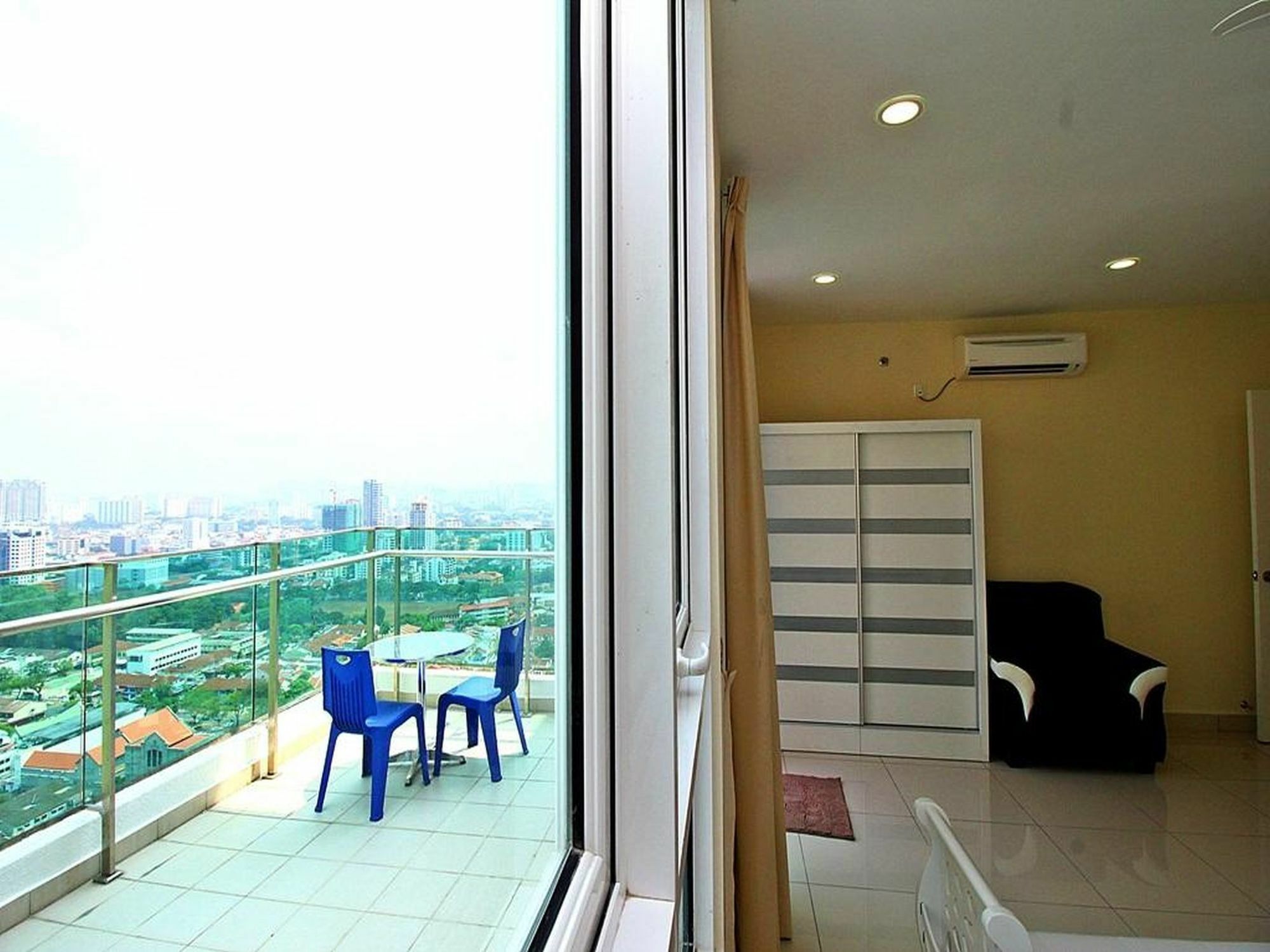 Mansion One Service Apartment George Town Dış mekan fotoğraf