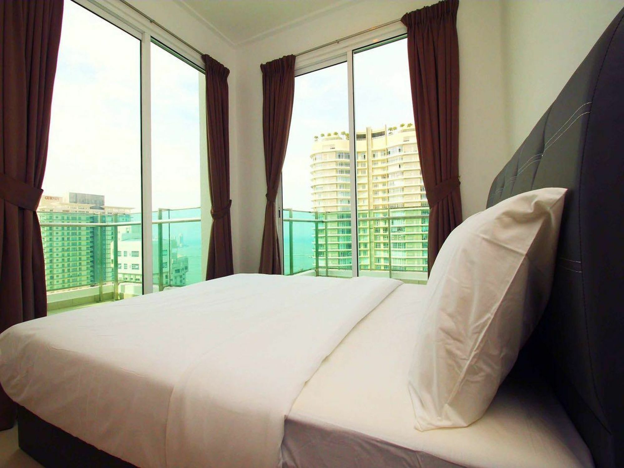 Mansion One Service Apartment George Town Dış mekan fotoğraf