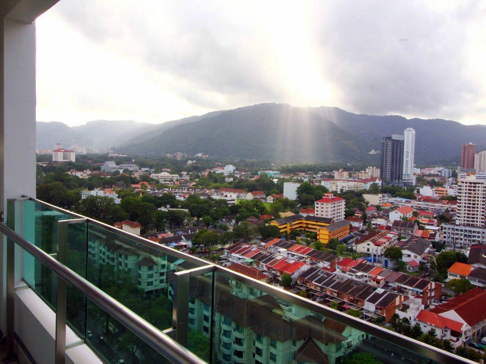 Mansion One Service Apartment George Town Dış mekan fotoğraf